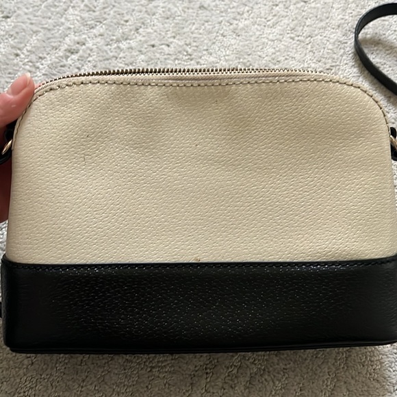 Kate space crossbody in used condition. - Picture 2 of 4